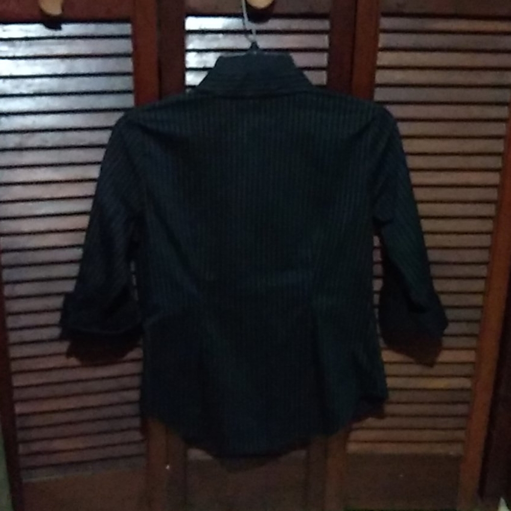 Button shirt - Picture 5 of 8